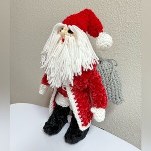 Handmade Crochet Santa Claus – 10 Inch Christmas Decor – Unique Holiday Gift
